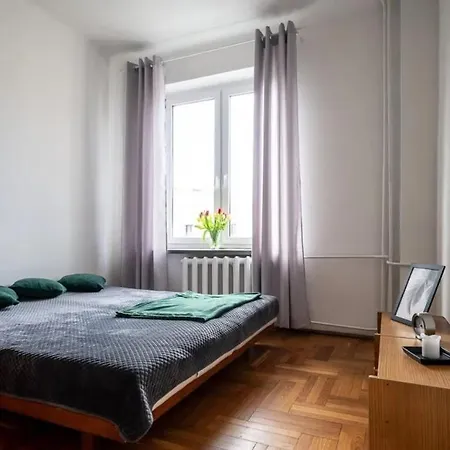 Vendégház Pokoje Obok Plac Konstytucji Nf